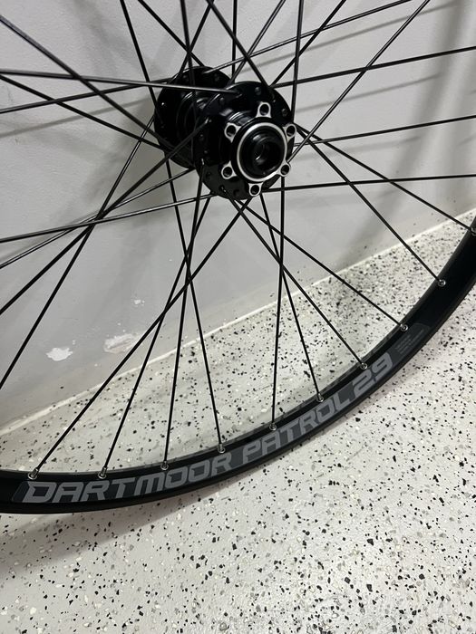 Koła 29” BOOST MTB/XC/ENDURO Dartmoor Novatec Sapim