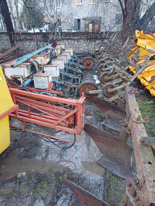 Продам агд 2.4 супн 6,плуги опрыскиватель