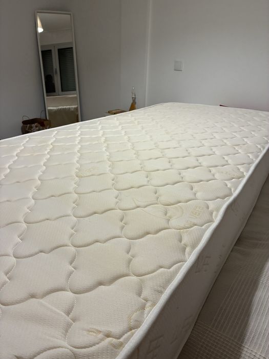 Colchão LUFE: 90X200X21
