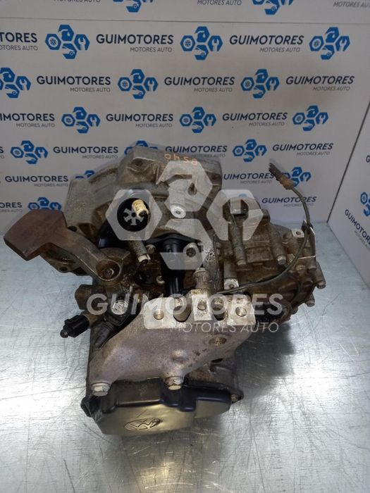 CAIXA VELOCIDADES VOLKSWAGEN GOLF V 1.9TDI 105CV, REF: KBL - MANUAL 5V