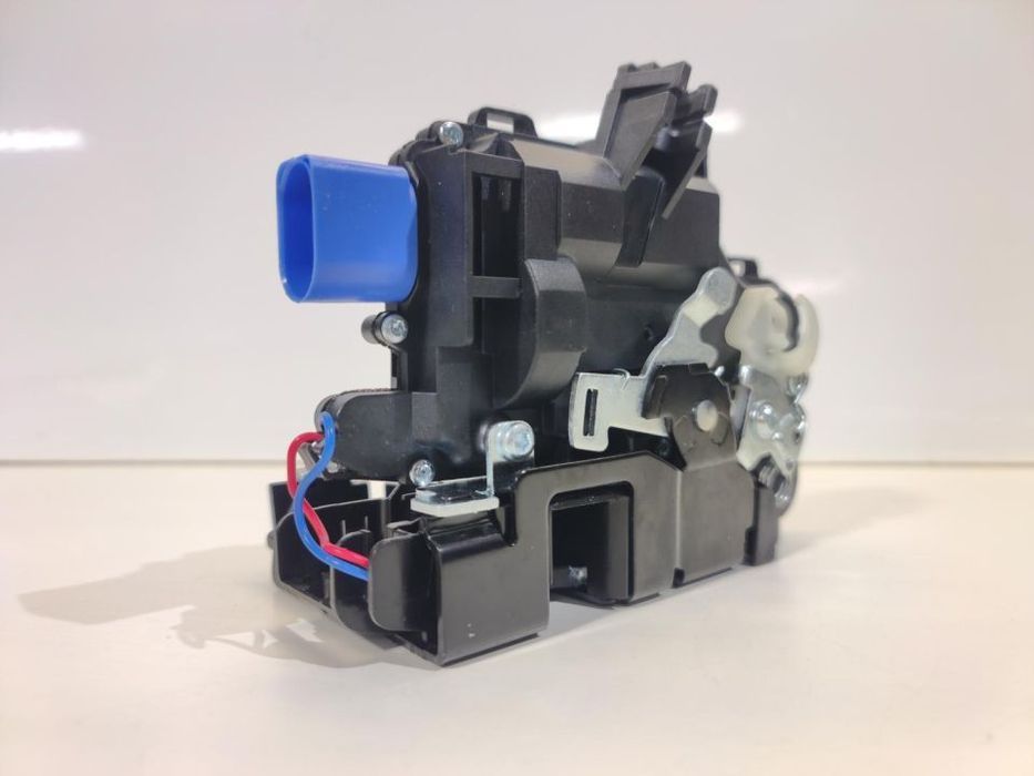 Fechadura Nova VW Porta Frente Dta Passat B5 Bora  Golf 4