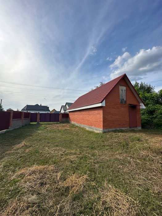 Продам будинок на етапі будівництва в с .Фурси