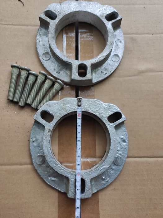 Проставки Chevrolet под задние опоры для клиренса