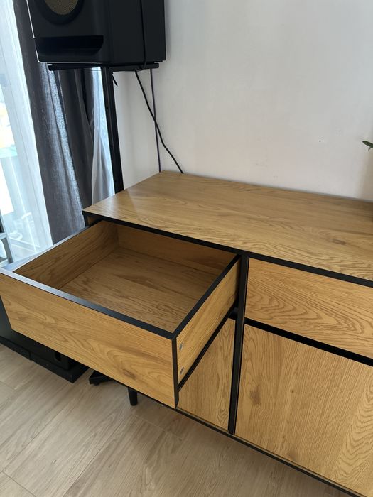 JYSK -Kredens ODENSE 3 drzwi