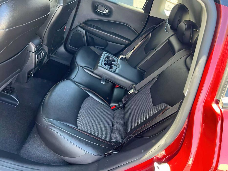 Jeep Compass Trailhawk      2021