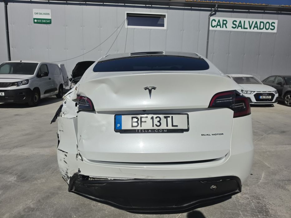 Tesla y long range dual motor