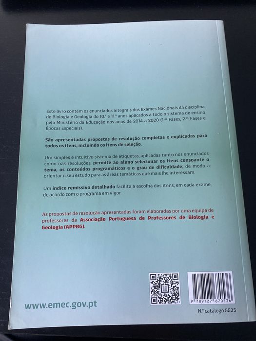 Livro exames Biologia e geologia