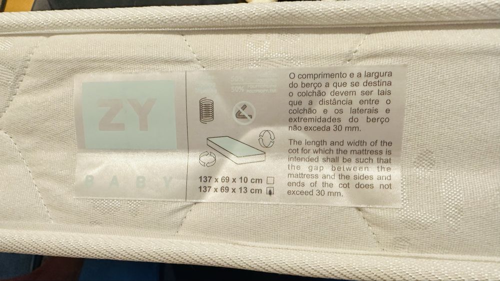 Cama Infantil Mon Lit Cabane + Estante + Colchão