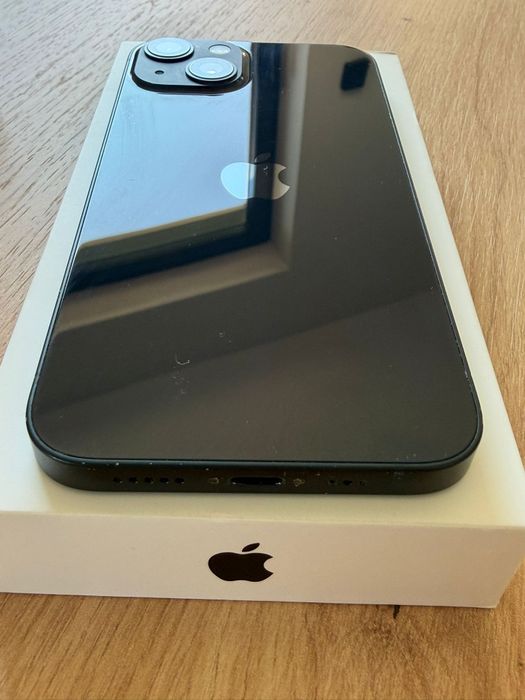 IPhone 13 128GB czarny / 76% kondycji baterii