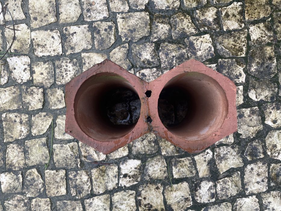 Garrafeira em barro/tijolo ceramico