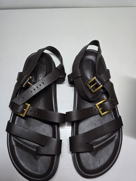 Продам сандалі Massimo Dutti