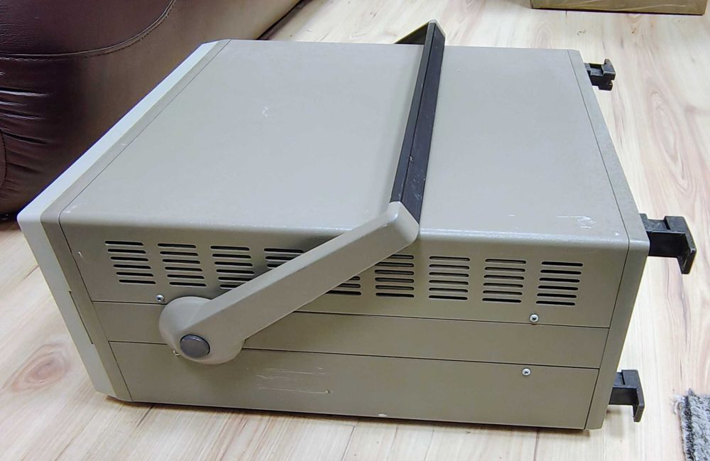 Tektronix 1230 – analizator logiczny tester