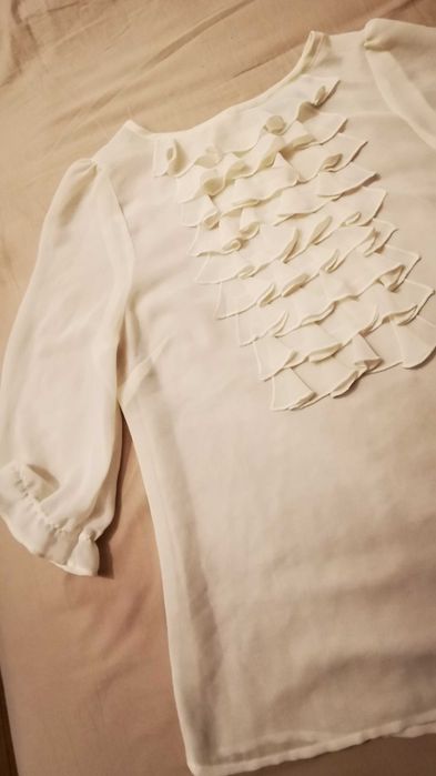 Masełko wa bluzeczka Atmosphere 38