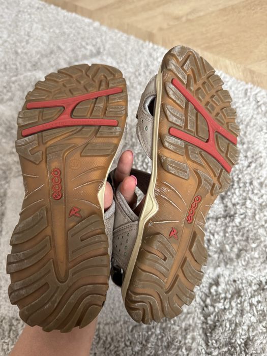 Sandaly ecco  roz 37