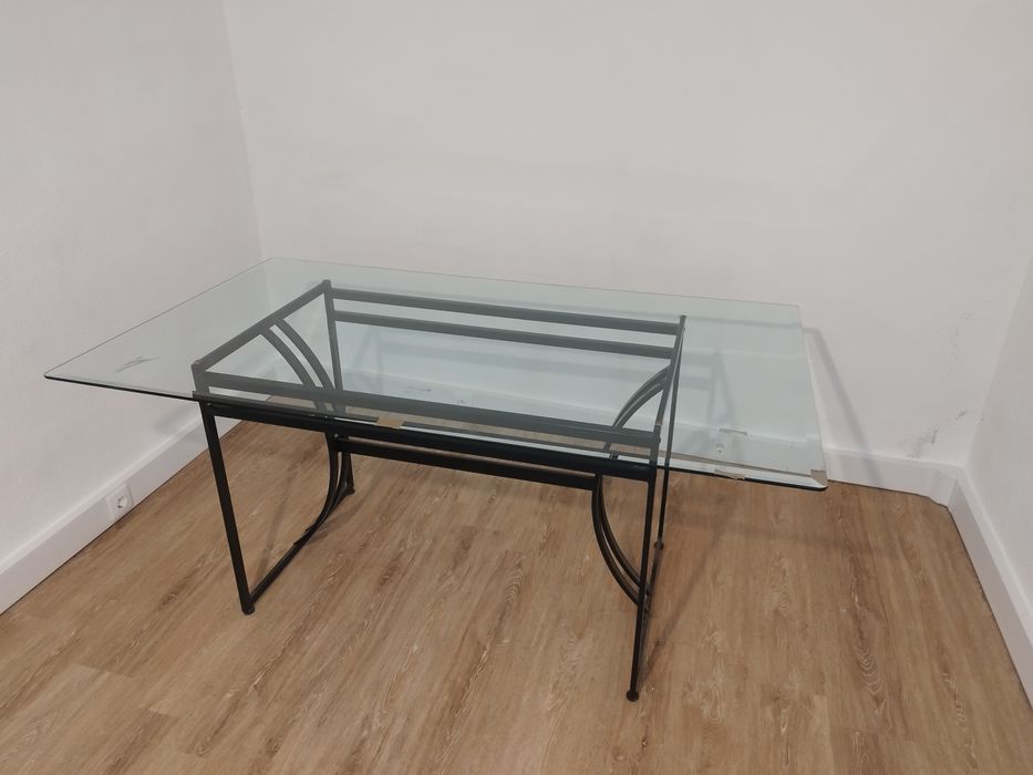 Mesa de vidro 6 lugares