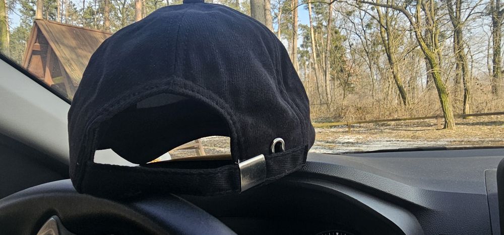 Hit Wang czarna czapka z daszkiem uniseks