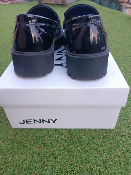 Buty lordsy czarne lakierowane botki dla dziewczynki rozm. 32 pantofle czarne