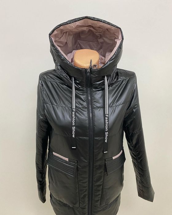 Жіноча куртка з капюшоном чорна,демісезонна,фабричний Китай XS-S