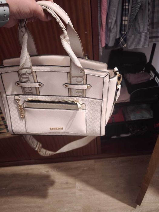 Mala River Island bom estado
