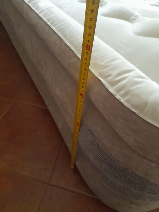 Colchão insuflável duplo 150 x 200 x 49 cm com bomba