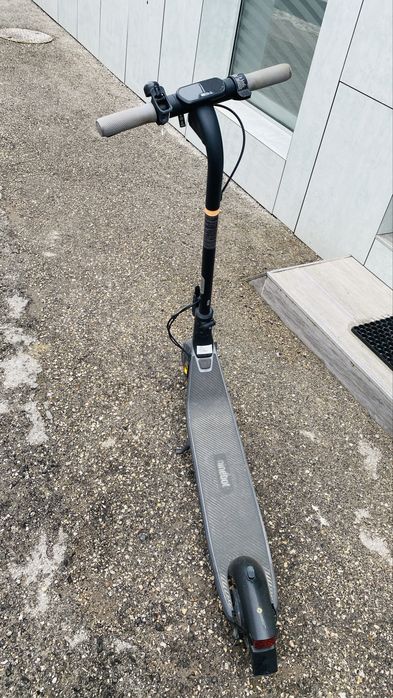 Trotinet ninebot