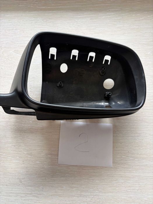 Механізм  регулювання правого дзеркала Toyota Avensis T25 - 500 грн.