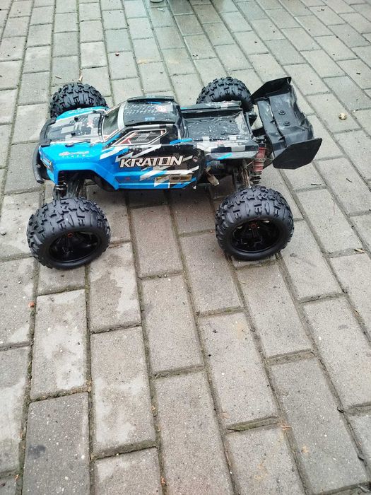 Autko Arma Kraton 6s RC