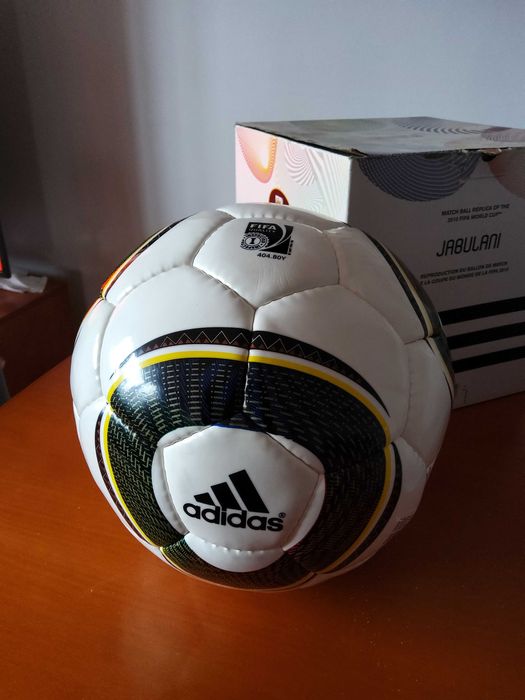 Piłka nożna Adidas Jabulani