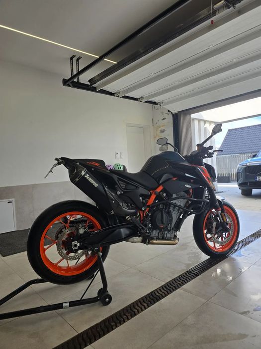 KTM