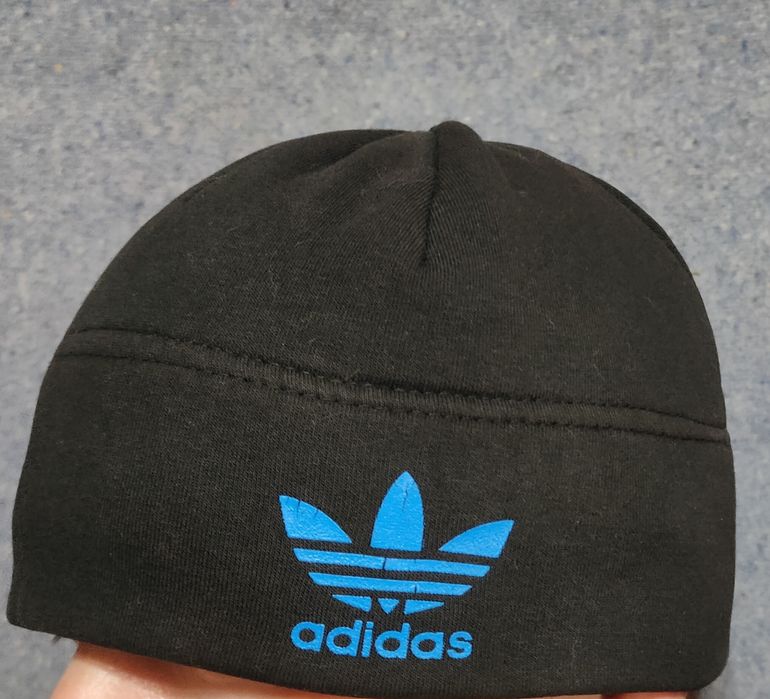 Шапка біні Adidas на флісовій підкладці