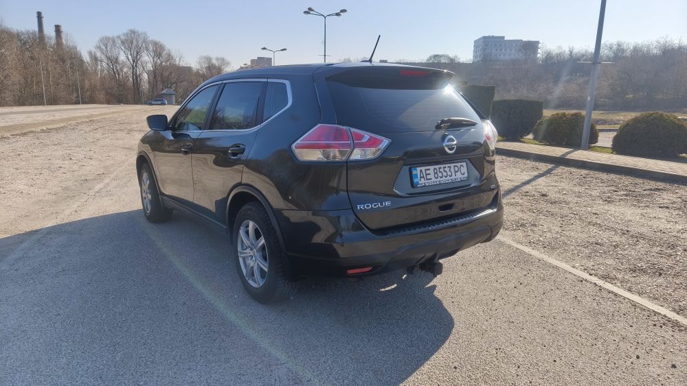 Продам nissan rogue 2017