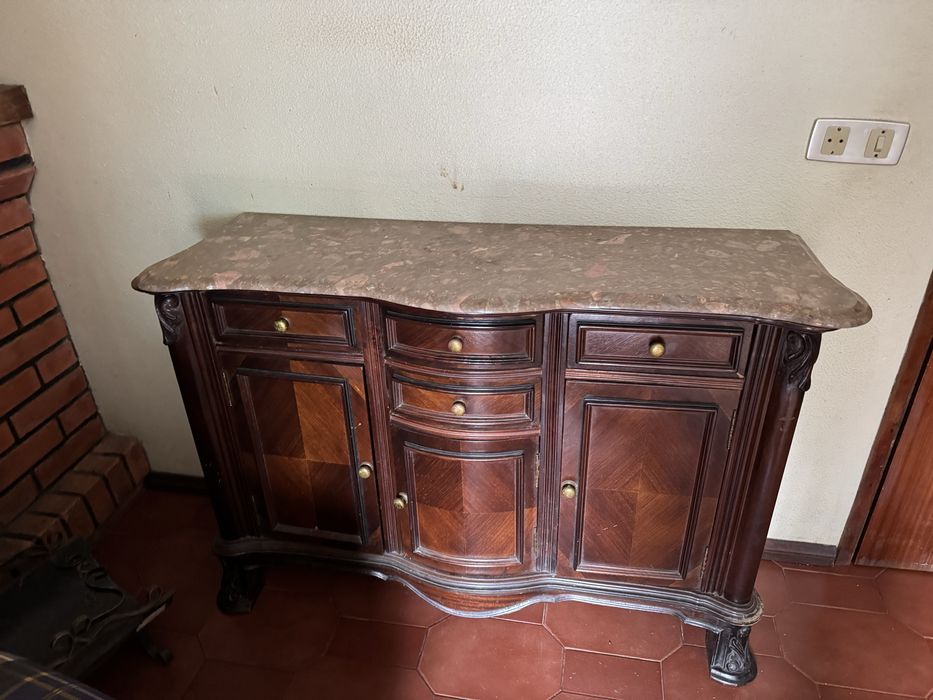 Movel de entrasa de sala em nogueira com pedra marmore cinza escuro