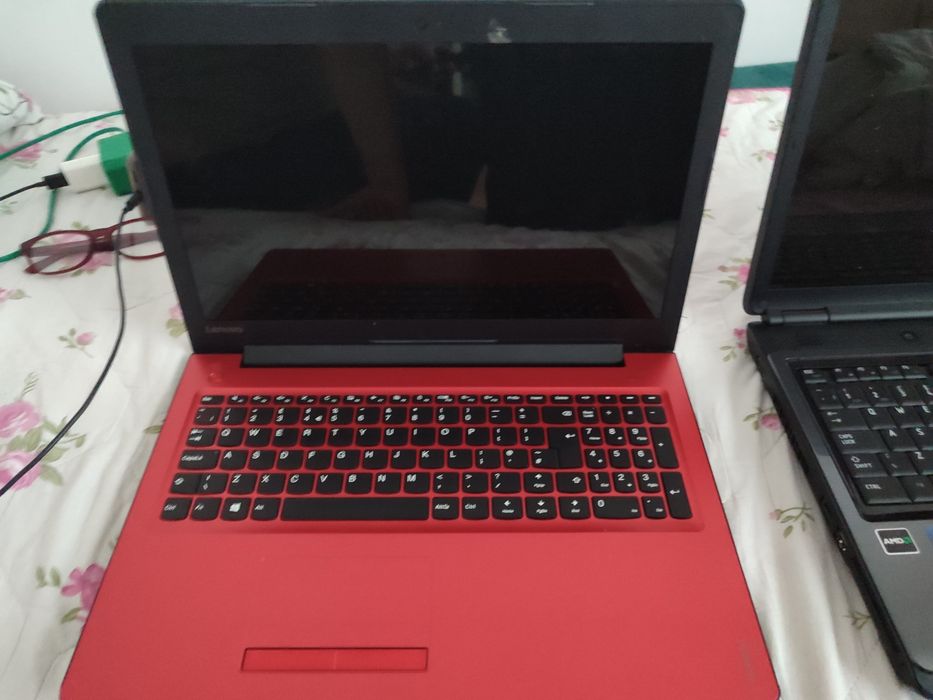 Sprzedam dwa laptopy