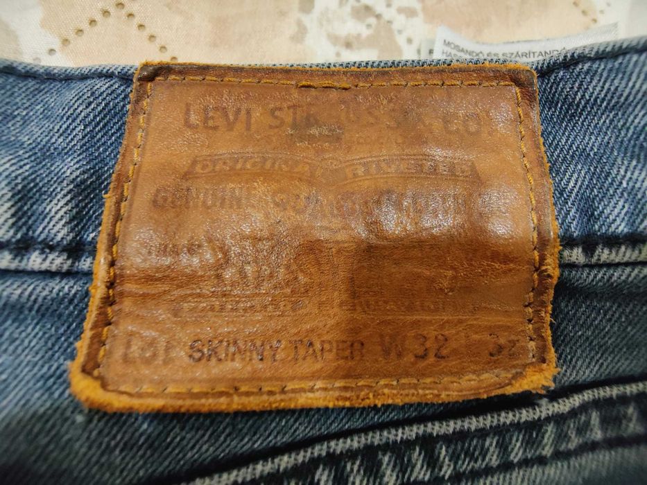 Calças de ganga Levi's  tam. 32 em excelente estado