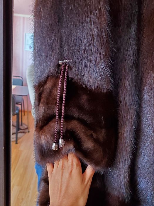 Норкова шуба як нова