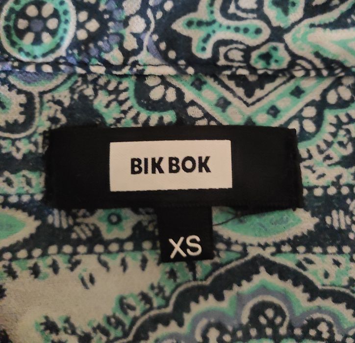 Turkusowa bluzka damska