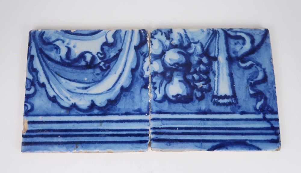 Painel de 2 Azulejos Portugueses Séc. XVIII