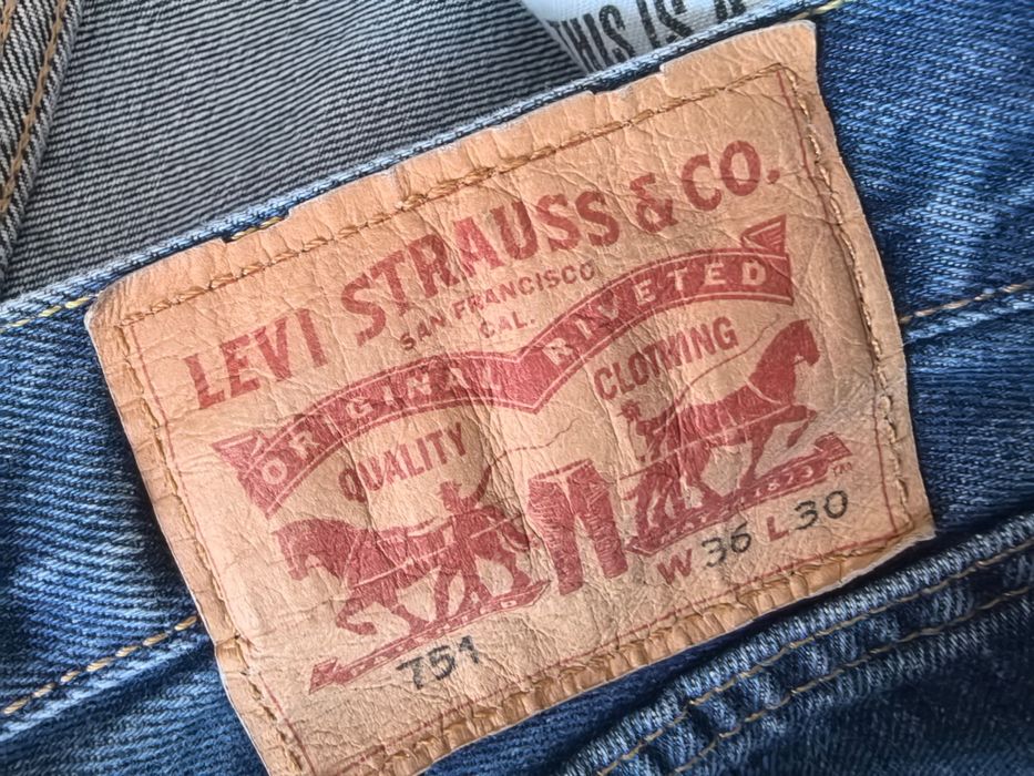 Dżinsy Męskie Levis Strauss & Co. model 751 rozmiar W36 L30