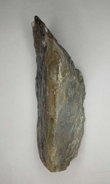 Кварц димчастий для прикрас та колекцій