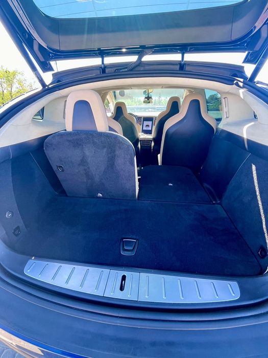 Tesla Model Х Dual Motor