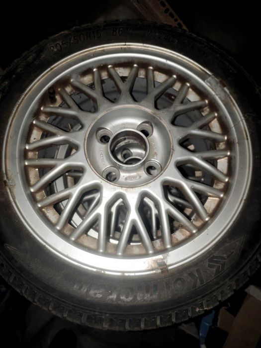 Komplet felg Ford Sierra Sapphire Cosworth 4x4
