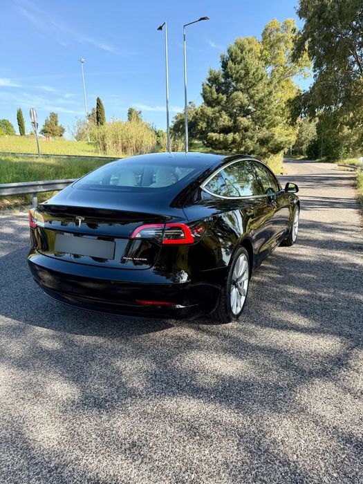 Tesla Model 3 Long Range AWD Dual Motor