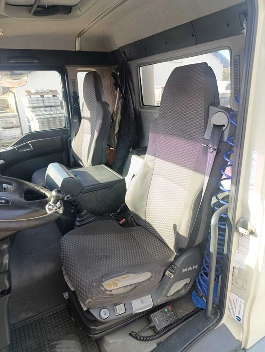 Sprzedam samochód ciężarowy MAN TGA 26,390 ze zdjętym HDS'em