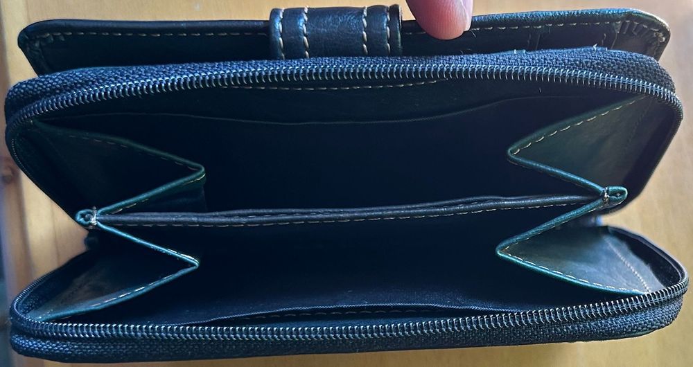 Carteira de Pele David Jones c/ NOVA