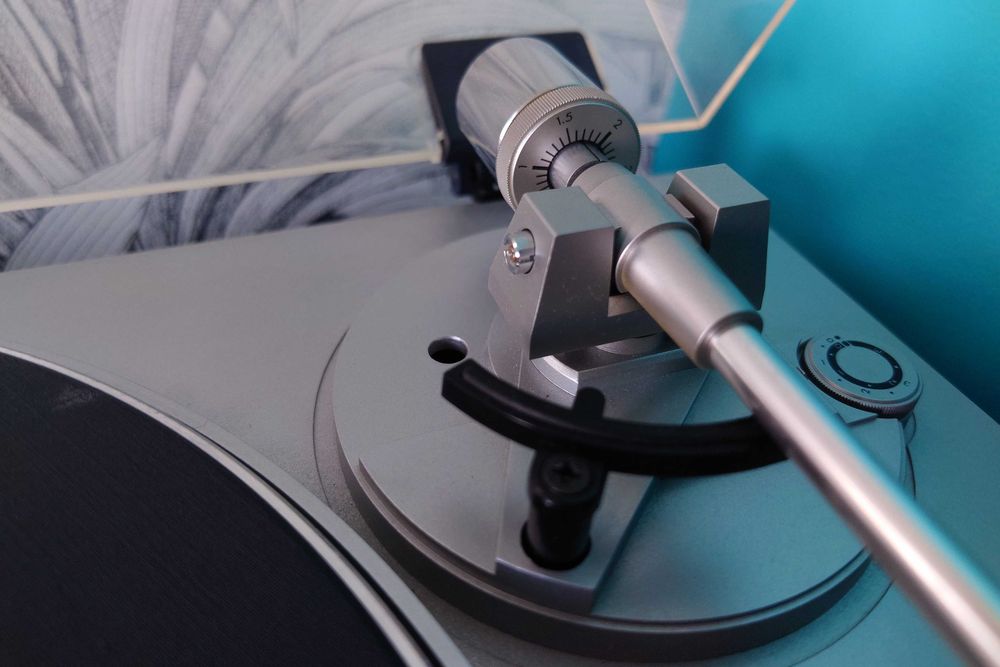Gramofon JVC QL-F55 kwarcowy napęd bezpośredni