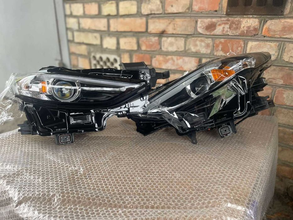 Фары Full LED с блоками Mazda 3 2019 2020 2021 2022 2023 2024 фара