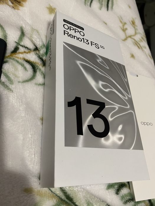 Telefon OPPO Reno13 FS 5G .512Gb