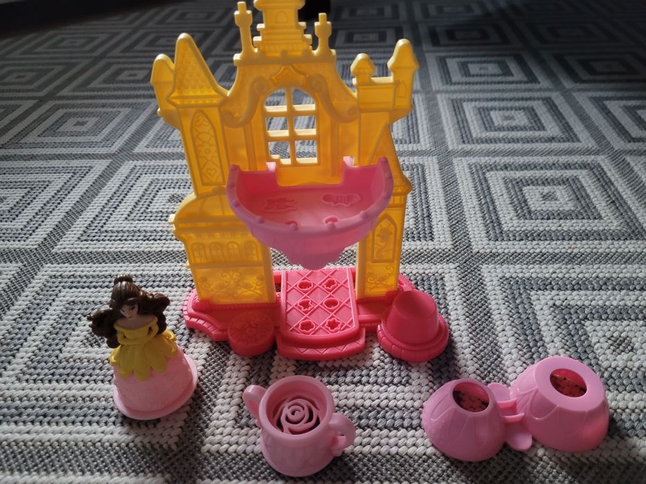 Hasbro zestaw do ciastoliny Play Doh - Zamek Belli