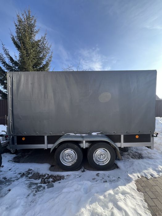 Продаж причіпа двухосного