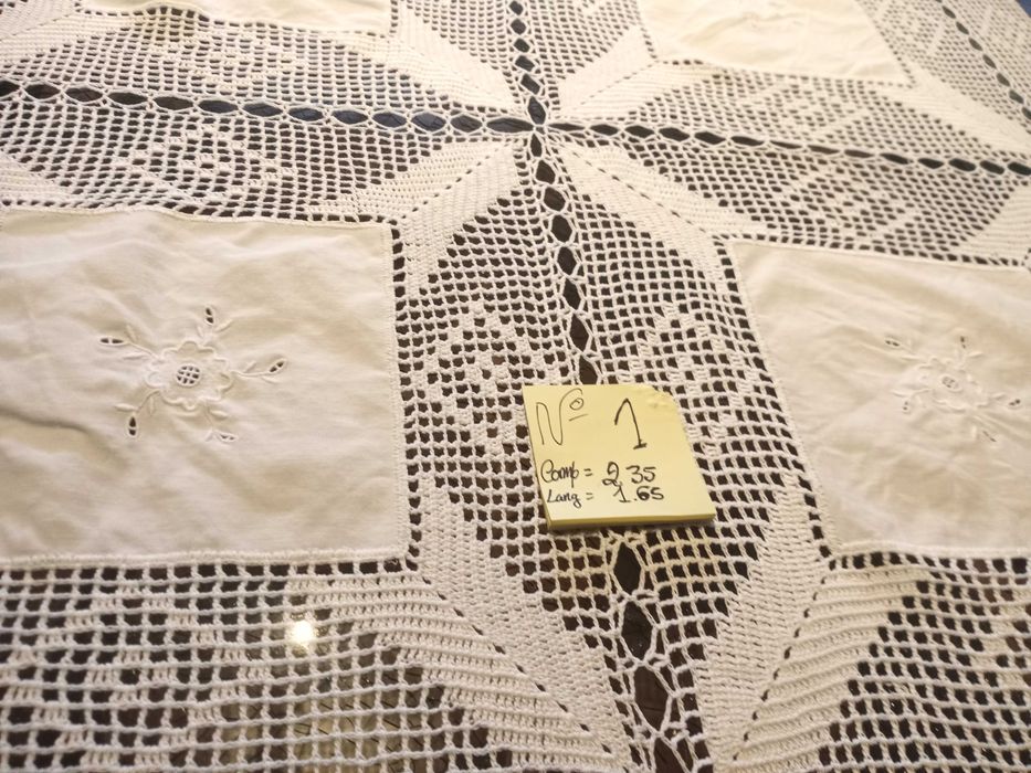 Toalha Linho e Crochê